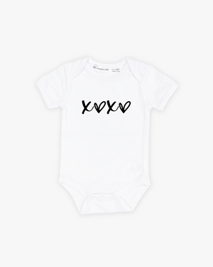 Hugs + Kisses | Bodysuit Short Sleeve