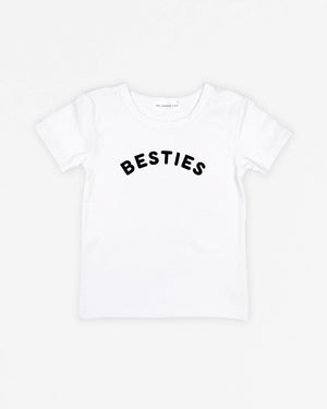 Besties | Tee