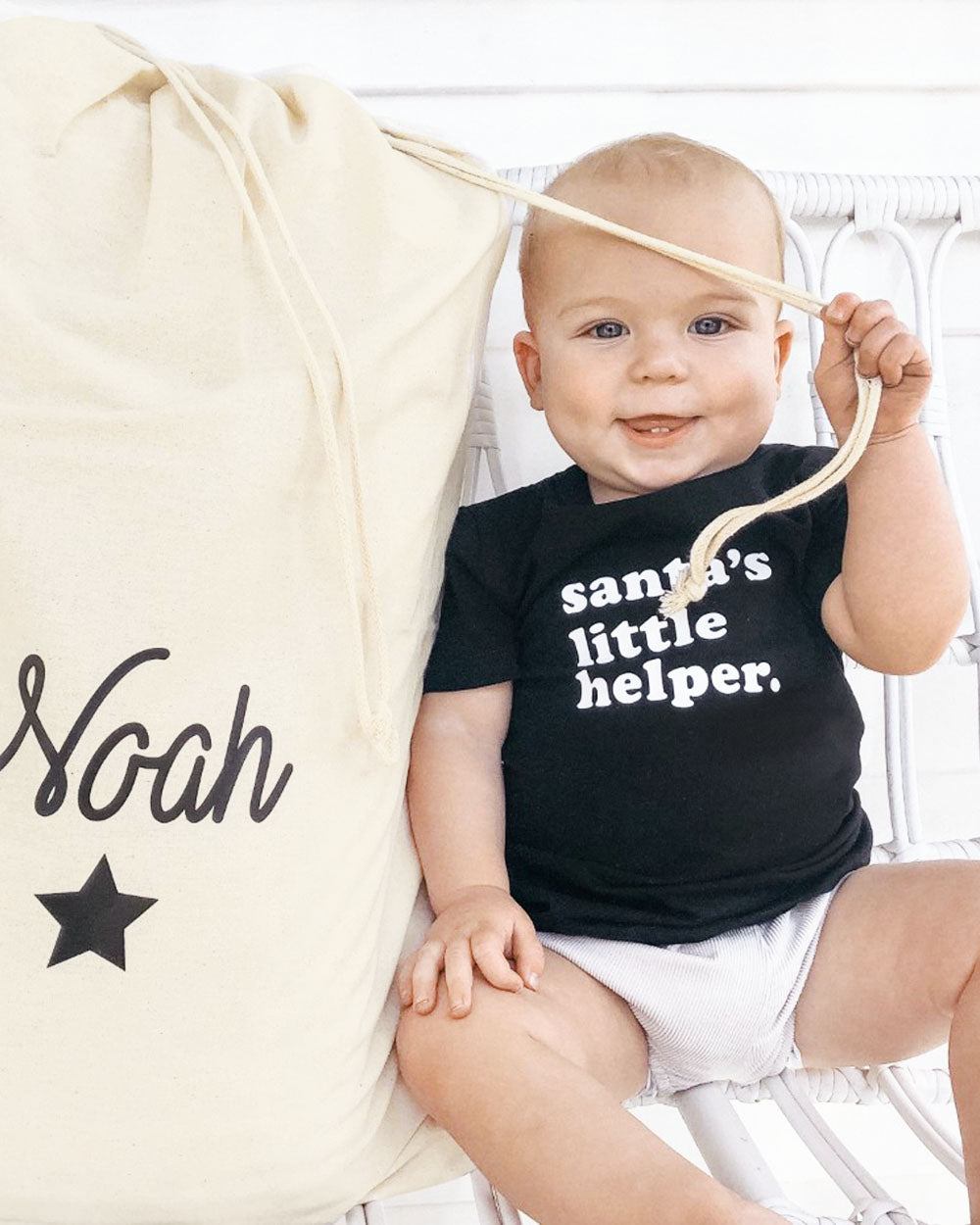 Santa's Little Helper | Tee
